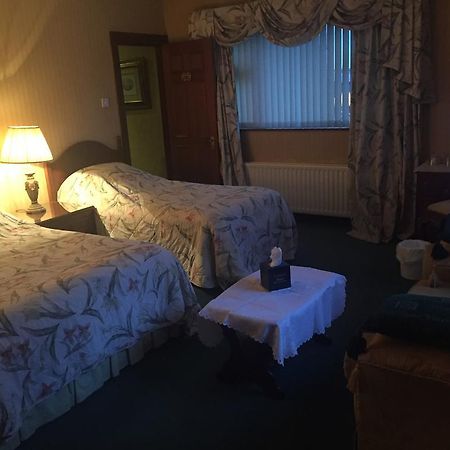 Hotel Caldhame House Crumlin  Exterior foto
